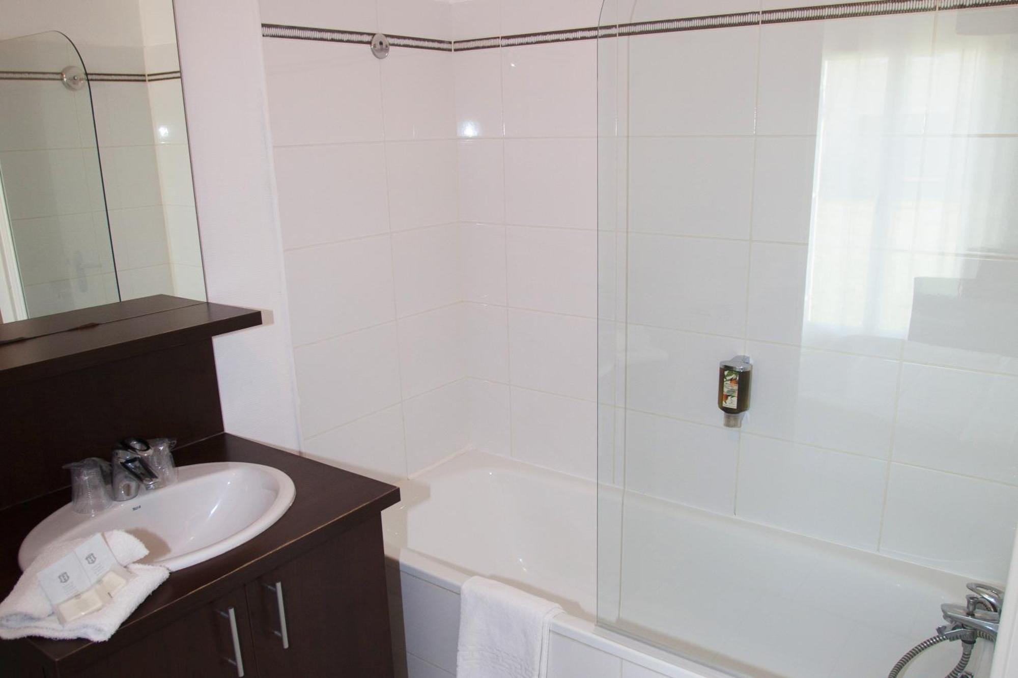 อัปปาร์ตซิตี้ บอร์โด แอโรปอร์ แซ็ง ฌอง ดิลัค Aparthotel แซ็งต์-ฌ็อง-ดีลัค ภายนอก รูปภาพ